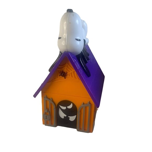 Whitman's Candies Snoopy Halloween Bank 7.5 inch tall - Picture 1 of 9